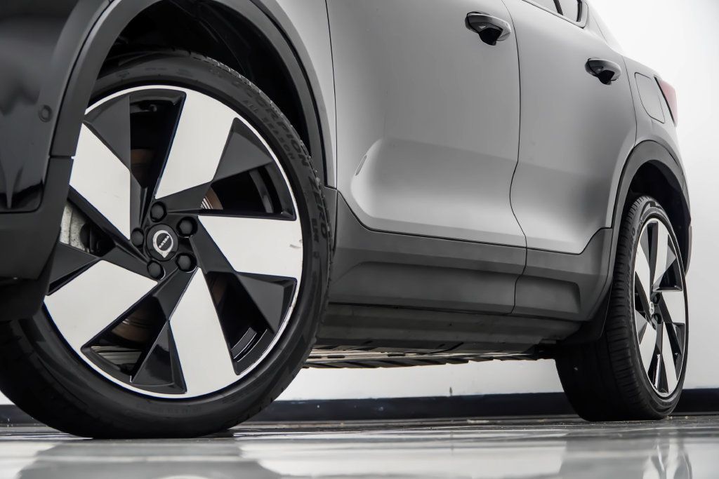 Volvo C40 photo 3