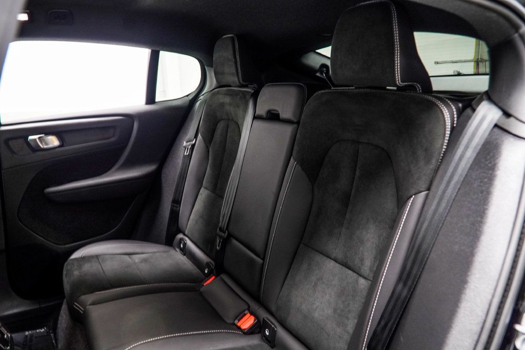 Volvo C40 photo 39