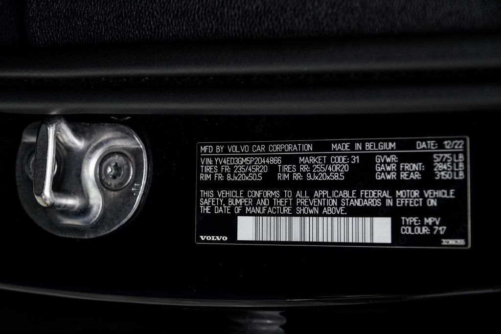 Volvo C40 photo 41