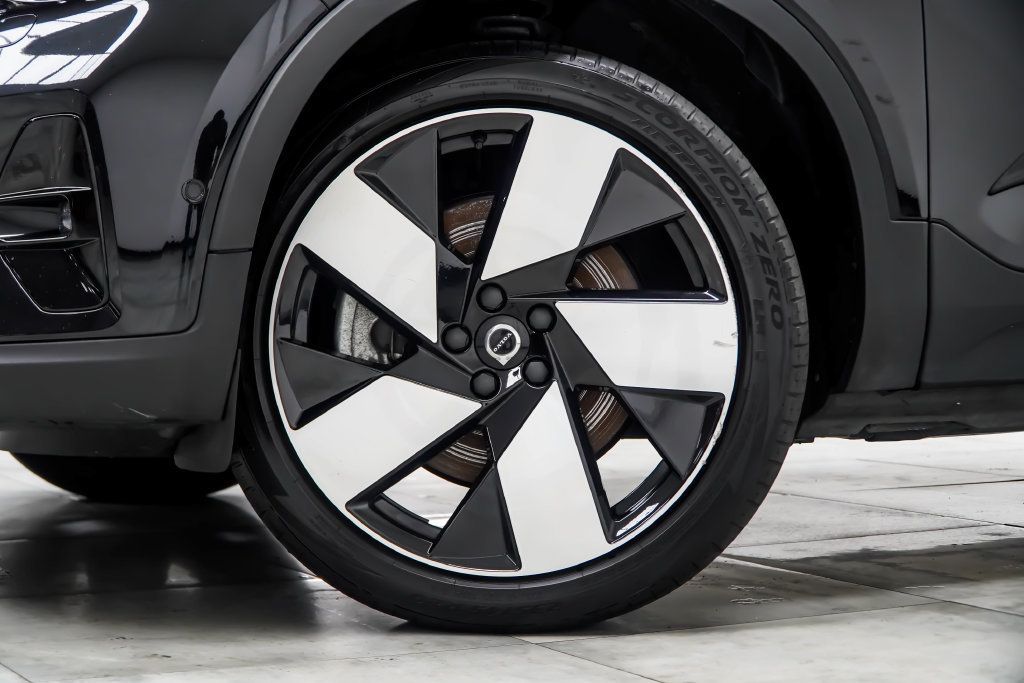 Volvo C40 photo 6
