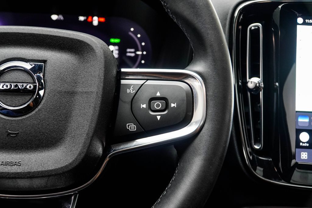 Volvo C40 photo 29