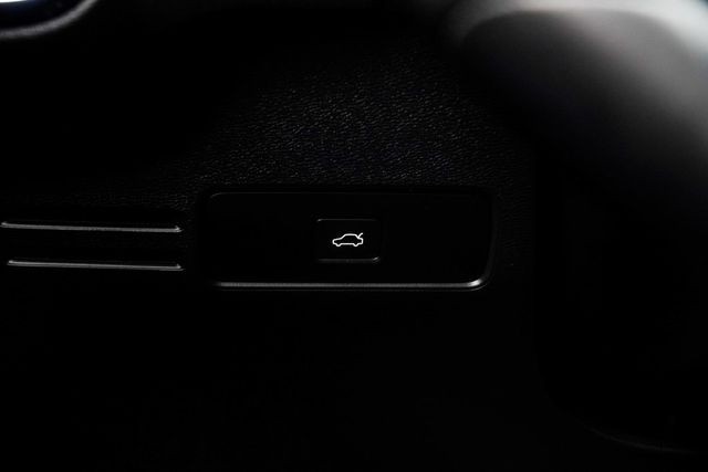 2023 Volvo C40 Recharge Pure Electric Twin eAWD Ultimate - 23075107 - 31