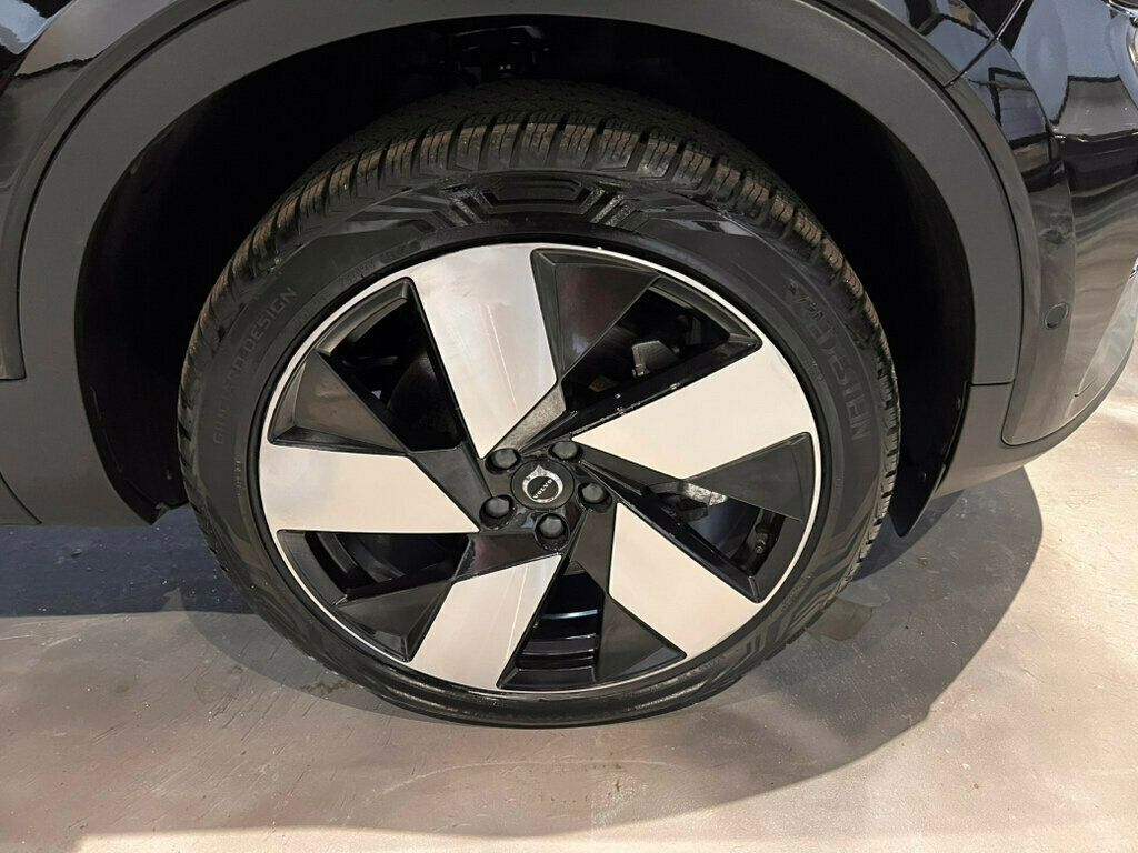 2023 Volvo C40 Recharge Pure Electric TwinPlus/AWD/ClimatePkg/HtdSteerWheel/HeatPump/360Cam/PanoRoof - 22976785 - 10