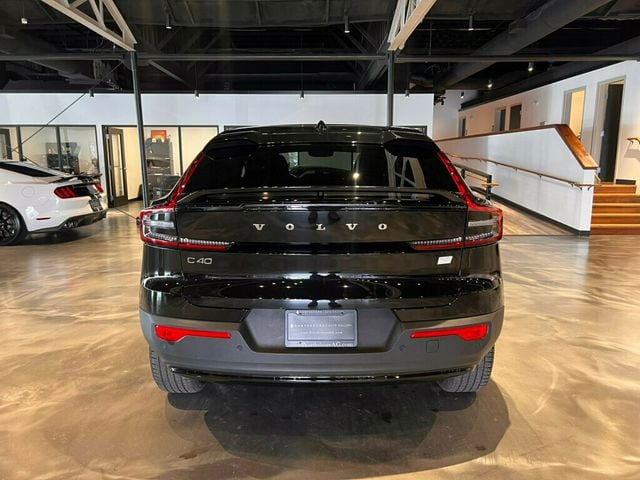 2023 Volvo C40 Recharge Pure Electric TwinPlus/AWD/ClimatePkg/HtdSteerWheel/HeatPump/360Cam/PanoRoof - 22976785 - 3