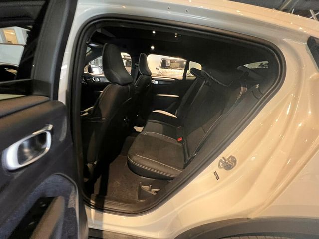 2023 Volvo C40 Recharge Pure Electric Ultimate/AWD/360Cam/HtdSeats/HtdSteerWheel/PilotAssist/NAV - 22994669 - 11