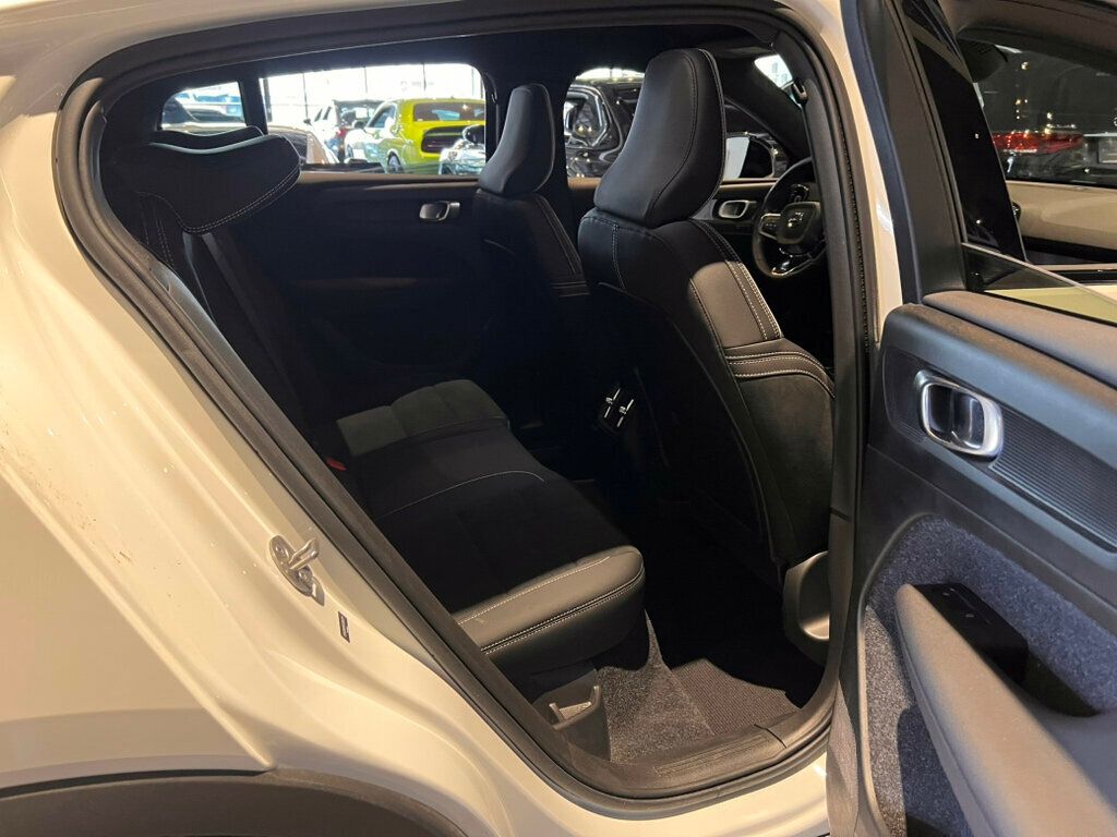 2023 Volvo C40 Recharge Pure Electric Ultimate/AWD/360Cam/HtdSeats/HtdSteerWheel/PilotAssist/NAV - 22994669 - 12