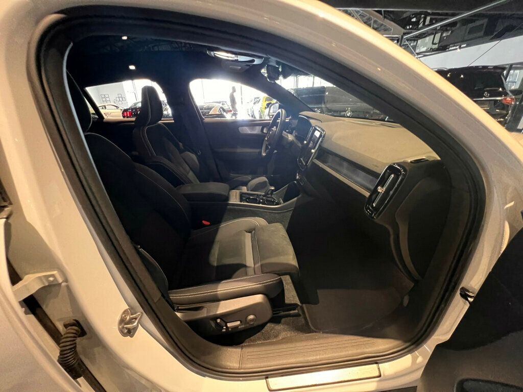 2023 Volvo C40 Recharge Pure Electric Ultimate/AWD/360Cam/HtdSeats/HtdSteerWheel/PilotAssist/NAV - 22994669 - 15