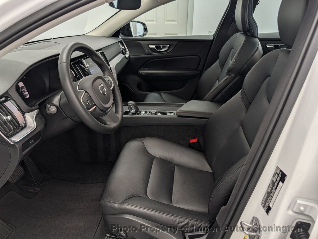 2023 Volvo S60 B5 AWD Core photo 10