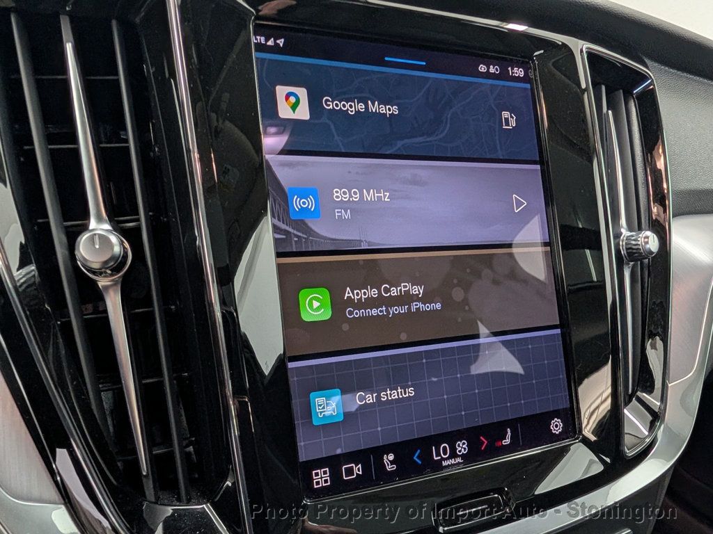 2023 Volvo S60 B5 AWD Core photo 17
