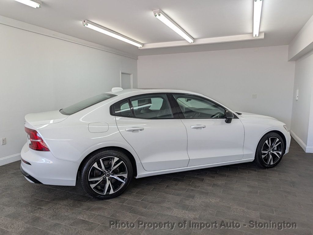 2023 Volvo S60 B5 AWD Core photo 19