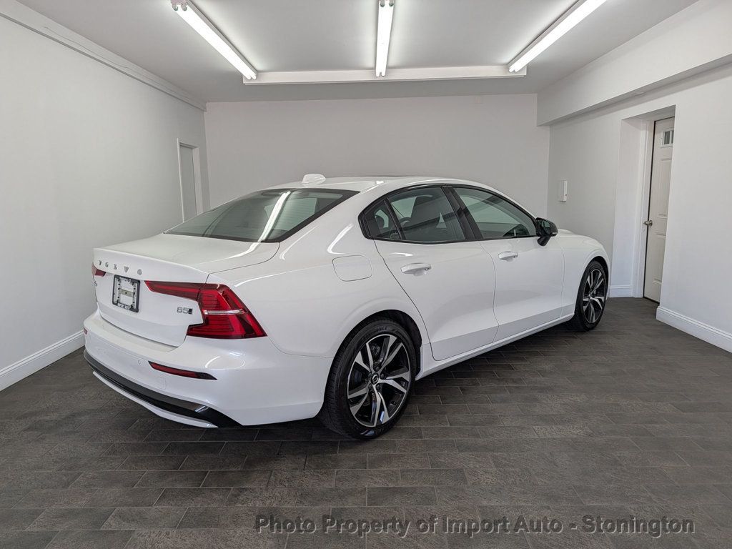 2023 Volvo S60 B5 AWD Core photo 20