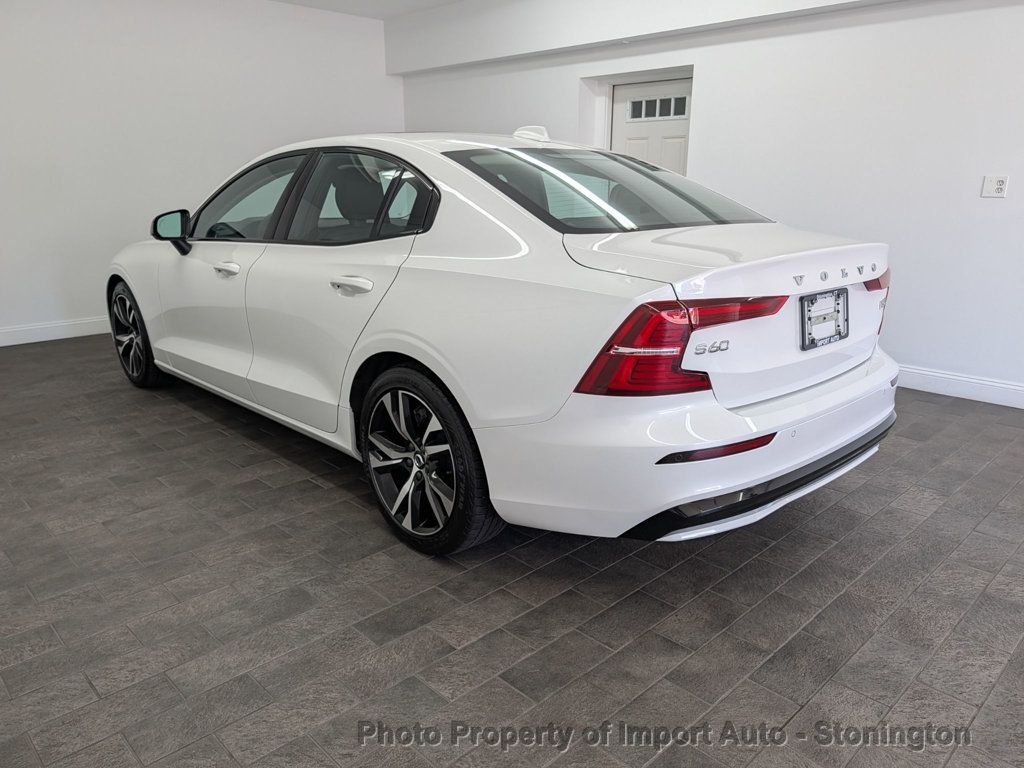 2023 Volvo S60 B5 AWD Core photo 7