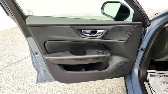 2023 Volvo S60 B5 AWD Core Dark Theme - 23041087 - 10
