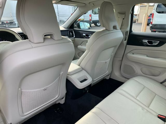 2023 Volvo S60 B5 FWD Plus Dark Theme - 22963091 - 25