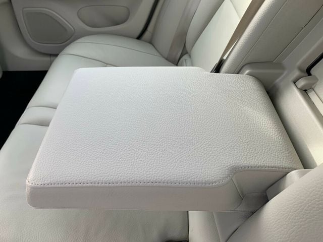 2023 Volvo S60 B5 FWD Plus Dark Theme - 22963091 - 26