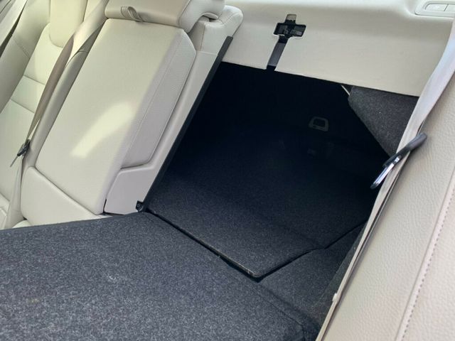 2023 Volvo S60 B5 FWD Plus Dark Theme - 22963091 - 30