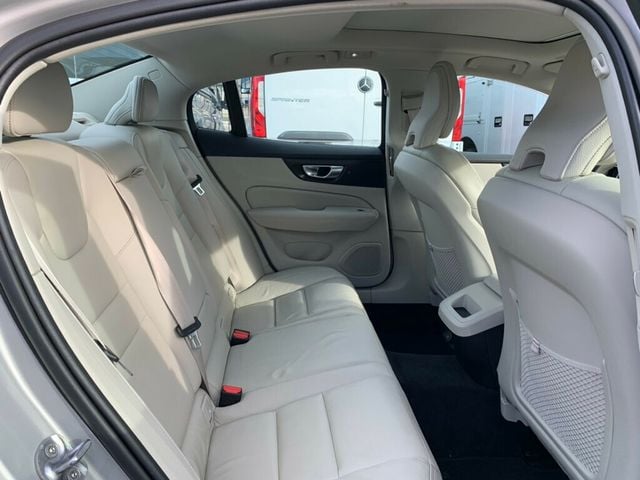 2023 Volvo S60 B5 FWD Plus Dark Theme - 22963091 - 32