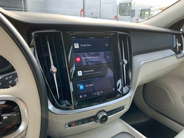 2023 Volvo S60 B5 FWD Plus Dark Theme - 22963091 - 38