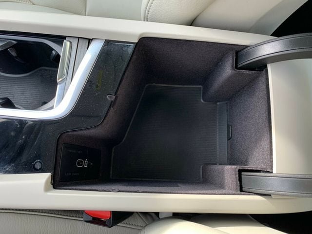 2023 Volvo S60 B5 FWD Plus Dark Theme - 22963091 - 40