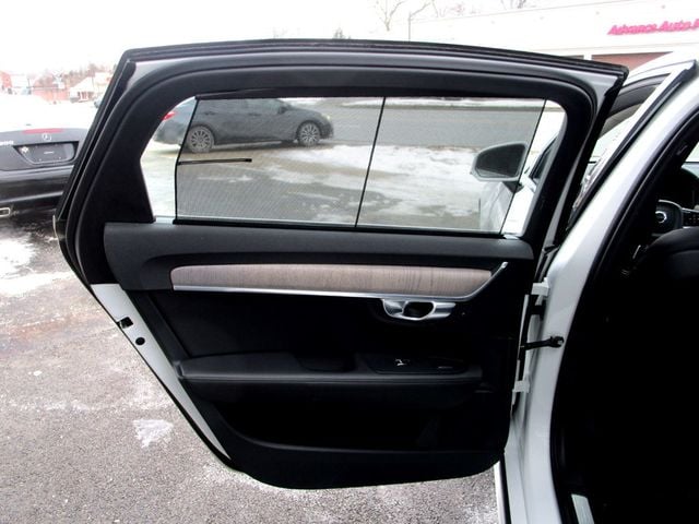 2023 Volvo S90 B6 AWD Plus - 22979709 - 38