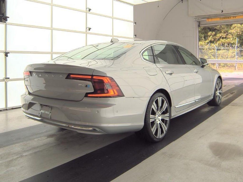 2023 Volvo S90 B6 AWD Ultimate - 22620154 - 3