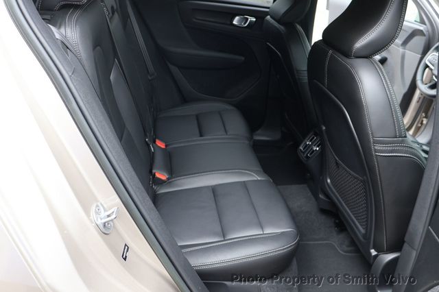 2023 Volvo XC40 B4 FWD Core - 23007159 - 14