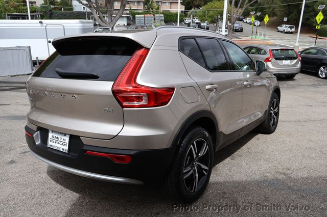 2023 Volvo XC40 B4 FWD Core - 23007159 - 4