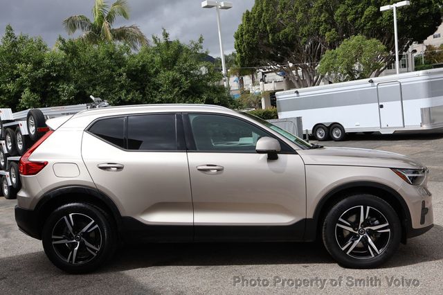 2023 Volvo XC40 B4 FWD Core - 23007159 - 5
