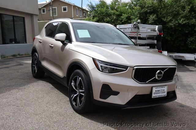 2023 Volvo XC40 B4 FWD Core - 23007159 - 6