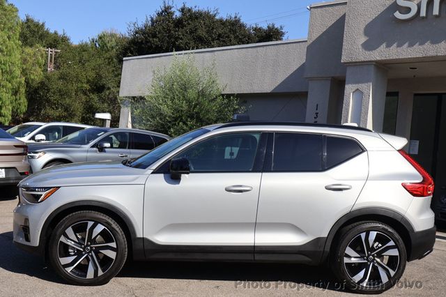 2023 Volvo XC40 B4 FWD Plus Dark Theme - 23085055 - 1