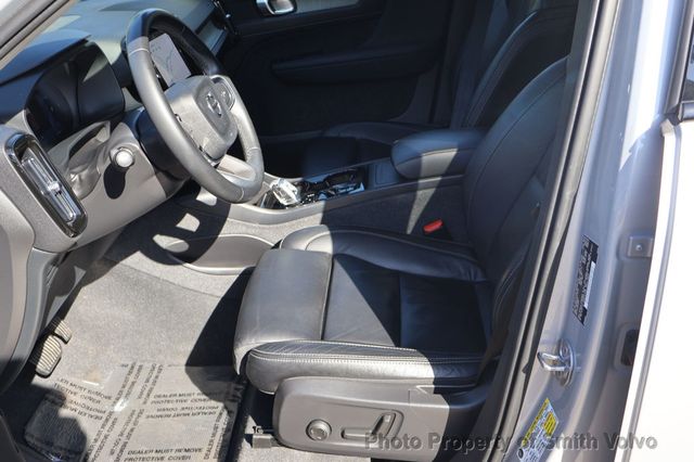 2023 Volvo XC40 B4 FWD Plus Dark Theme - 23085055 - 7