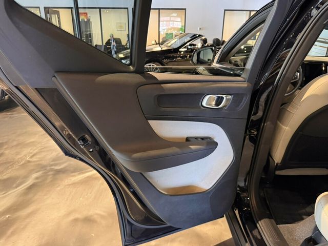 2023 Volvo XC40 B5/AWD/Bright/Plus/DriverAssistPkg/ClimatePkg/AdapCruise/360Cam - 22968144 - 18