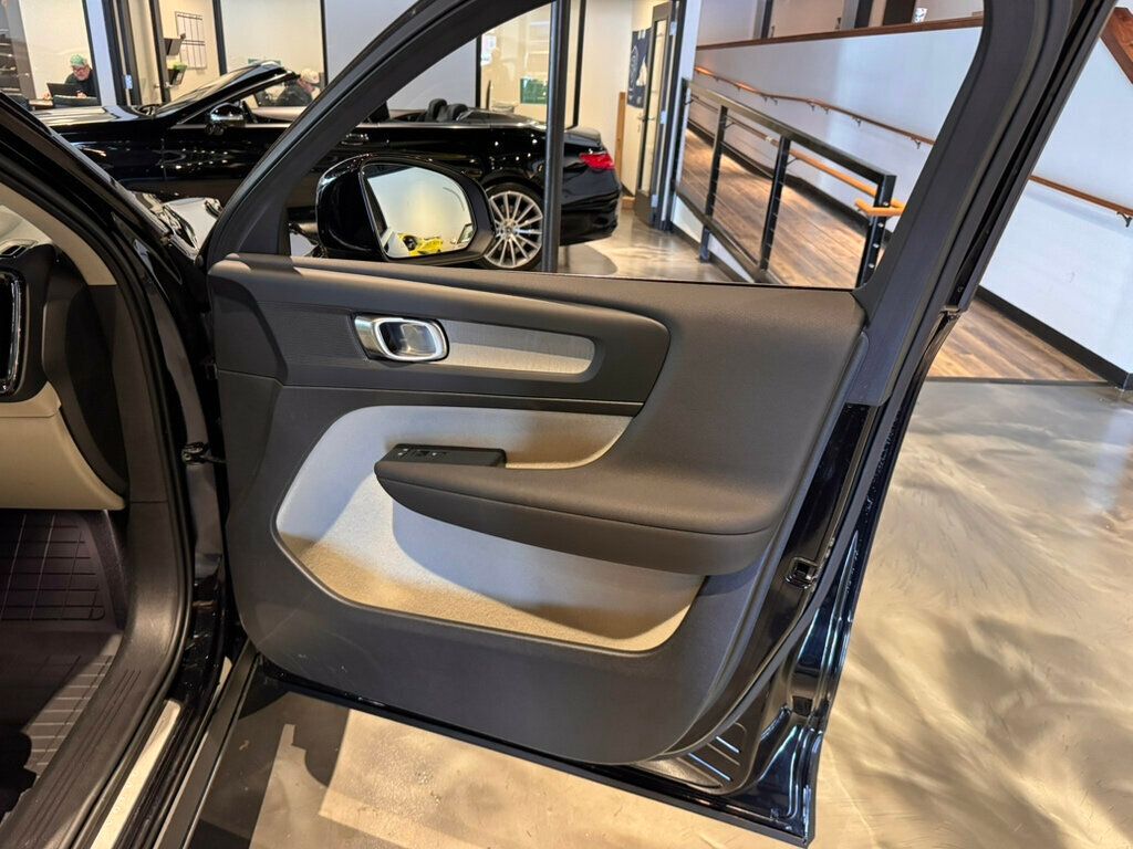2023 Volvo XC40 B5/AWD/Bright/Plus/DriverAssistPkg/ClimatePkg/AdapCruise/360Cam - 22968144 - 25