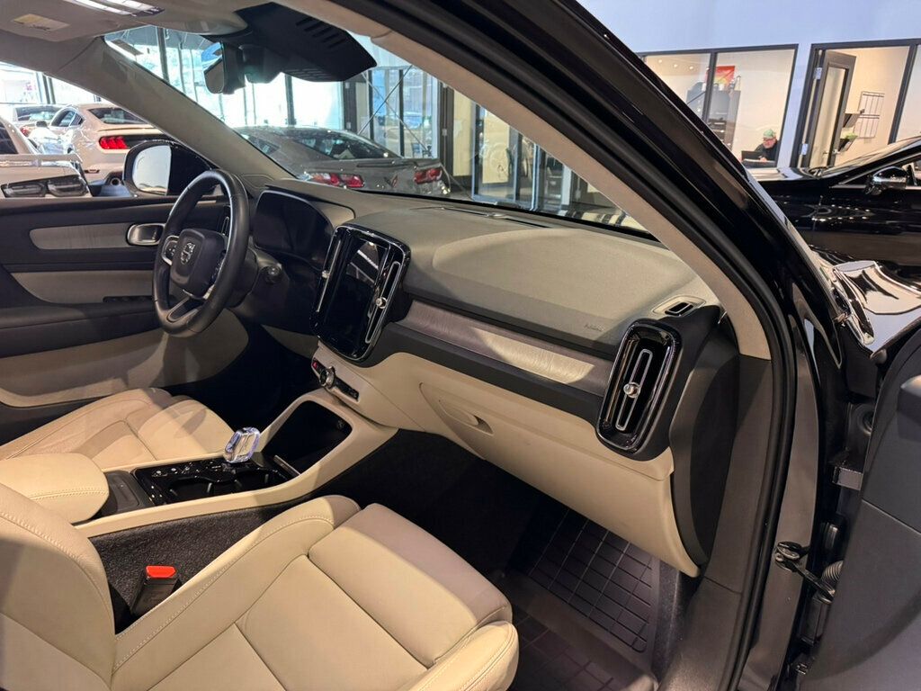 2023 Volvo XC40 B5/AWD/Bright/Plus/DriverAssistPkg/ClimatePkg/AdapCruise/360Cam - 22968144 - 26