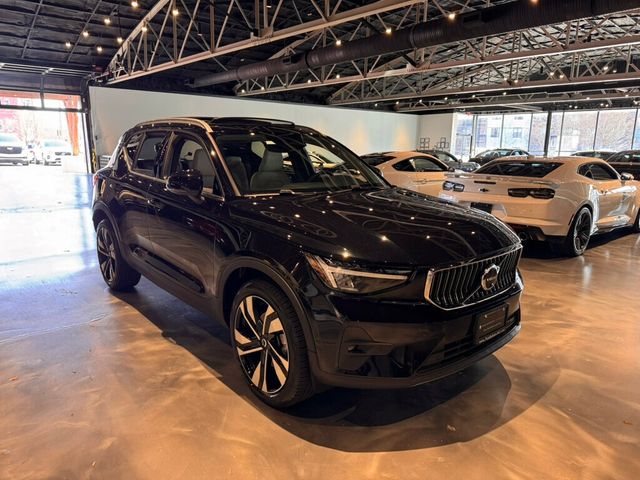 2023 Volvo XC40 B5/AWD/Bright/Plus/DriverAssistPkg/ClimatePkg/AdapCruise/360Cam - 22968144 - 6