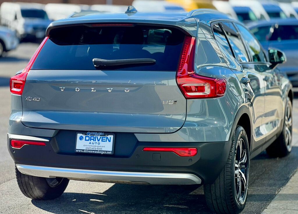 2023 Volvo XC40 B5 AWD Core - 22935668 - 4