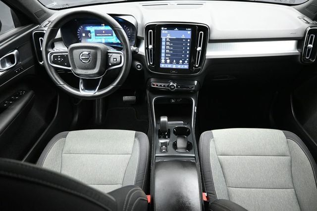 2023 Volvo XC40 B5 AWD Core - 23042413 - 15