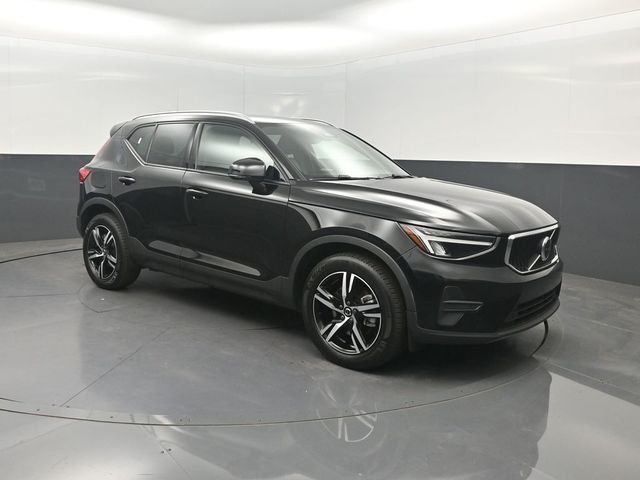 2023 Volvo XC40 B5 AWD Core - 23042413 - 36