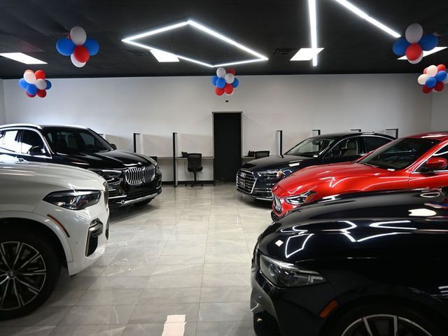 2023 Volvo XC40 B5 AWD Core - 23042413 - 44