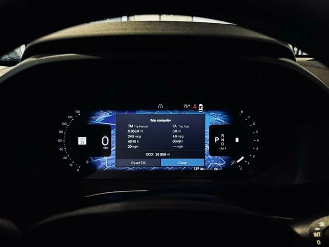 2023 Volvo XC40 B5/AWD/DarkTheme/Plus/DriverAssistPkg/ClimatePkg/PanoRoof/NAV - 23044543 - 13
