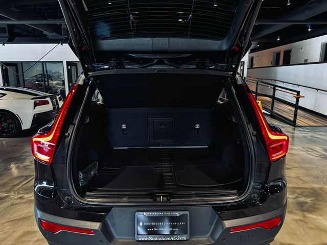 2023 Volvo XC40 B5/AWD/DarkTheme/Plus/DriverAssistPkg/ClimatePkg/PanoRoof/NAV - 23044543 - 21