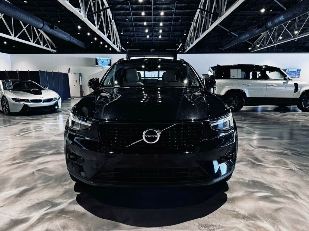 2023 Volvo XC40 B5/AWD/DarkTheme/Plus/DriverAssistPkg/ClimatePkg/PanoRoof/NAV - 23044543 - 7