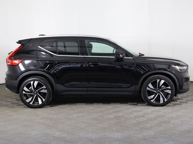 2023 Volvo XC40 B5 AWD Plus Bright Theme - 22968233 - 19