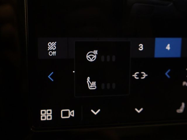 2023 Volvo XC40 B5 AWD Plus Bright Theme - 22968233 - 52