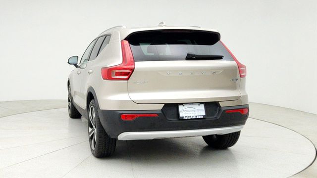 2023 Volvo XC40 B5 AWD Plus Bright Theme - 22971724 - 5