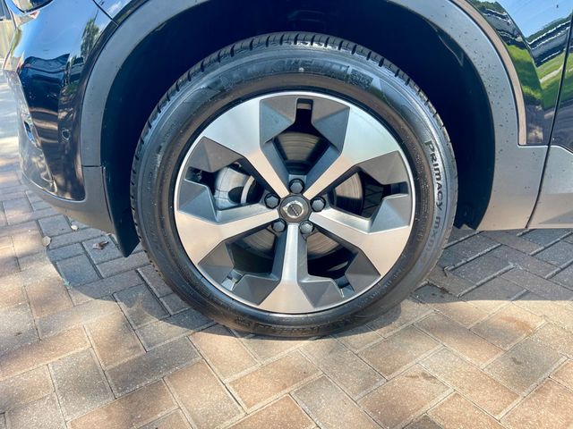 2023 Volvo XC40 B5 AWD Plus Dark Theme - 22911892 - 9