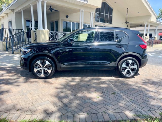 2023 Volvo XC40 B5 AWD Plus Dark Theme - 22911892 - 1