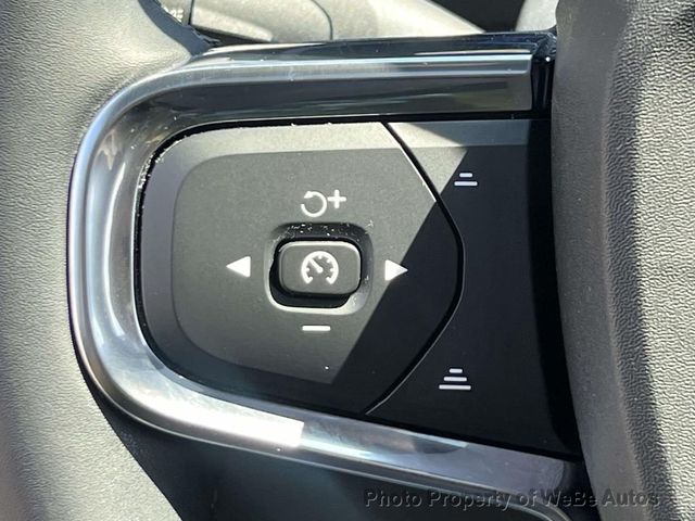 2023 Volvo XC40 B5 AWD Plus Dark Theme - 23012439 - 21