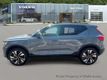 2023 Volvo XC40 B5 AWD Plus Dark Theme - 23012439 - 4