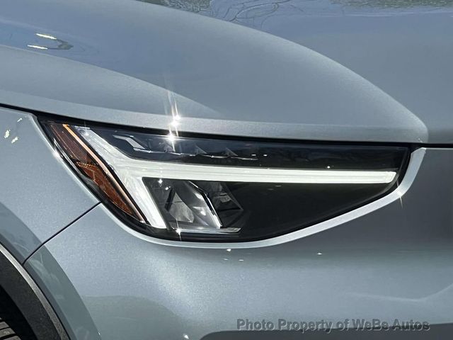 2023 Volvo XC40 B5 AWD Plus Dark Theme - 23012439 - 7